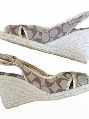 EUC Coach Taupe Signature Canvas Wedge Sandals